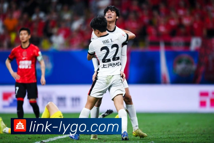 美加墨世界杯二零二六三国联合举办迎接全球足球盛宴的新时代赛事前瞻